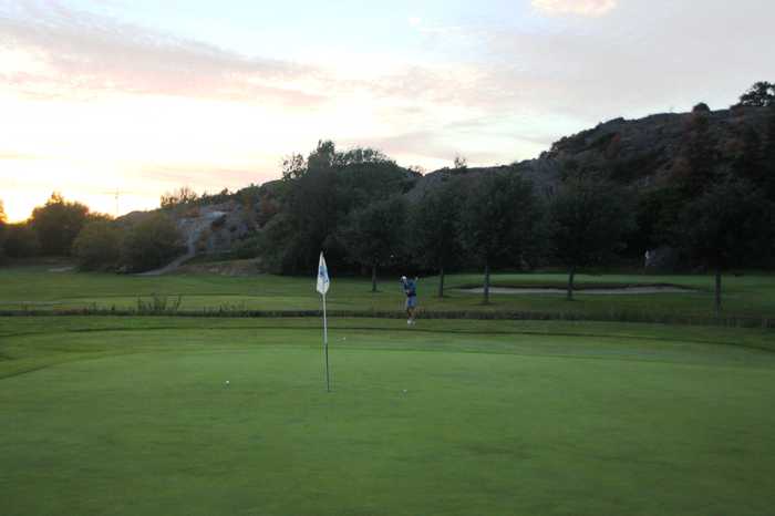Chipping hole 15 - Skaftö golf - panoramio