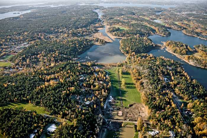 <div class="fn">
<b>Fågelvik-Brunn</b></div>