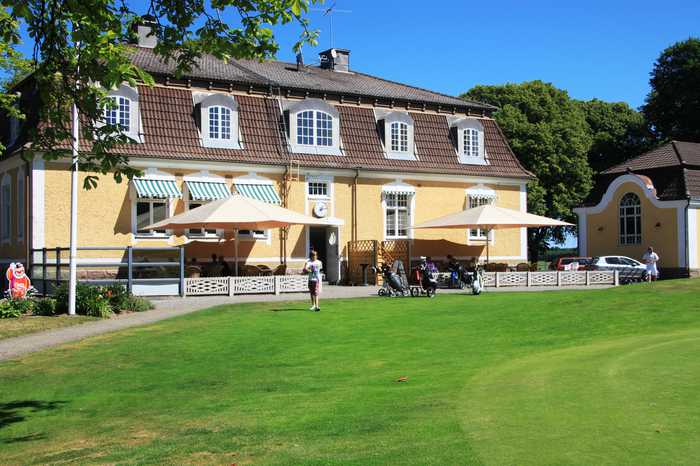 Bjertorp Golfklubb house - panoramio