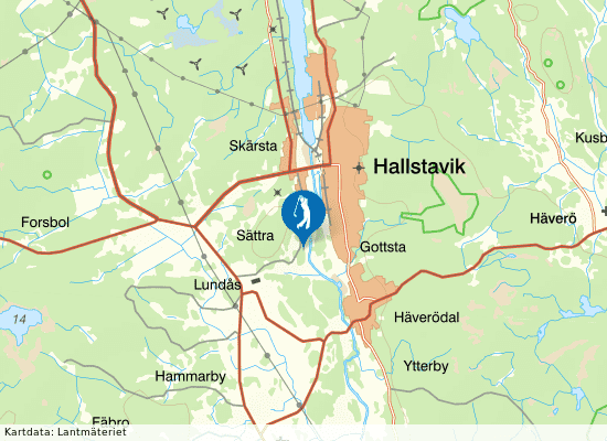Karta över området runt Hallstaviks Golfklubb